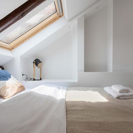 Modern Loft With Gallery In City Center Zagreb Exterior foto