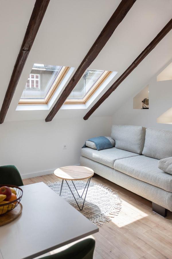 Modern Loft With Gallery In City Center Zagreb Exterior foto