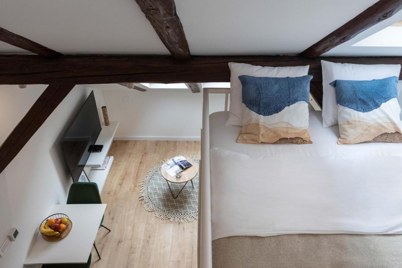 Modern Loft With Gallery In City Center Zagreb Exterior foto